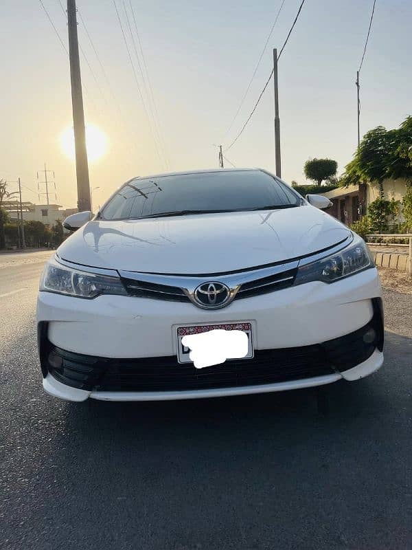 Toyota Corolla Altis 2017 1