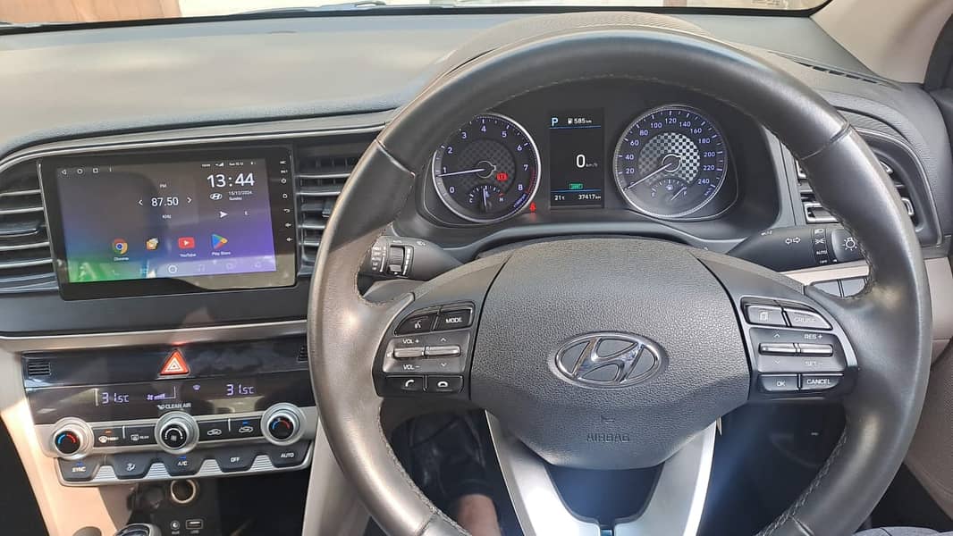 Hyundai Elantra 2023 GLS 5