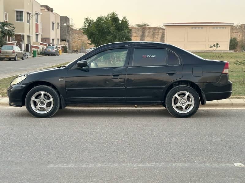 Honda Civic EXi 2005 3