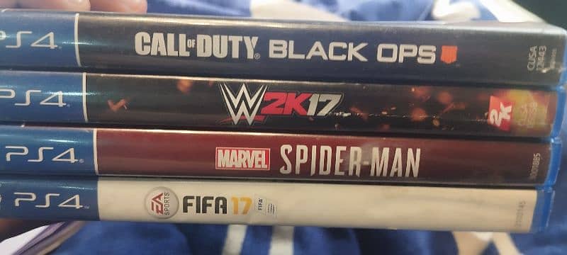 PS4 black ops 4 FIFA 17 WWE 2k17 and spider man 0