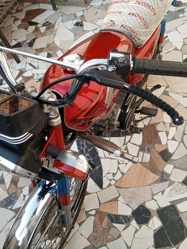 Honda 125 2018 model 13