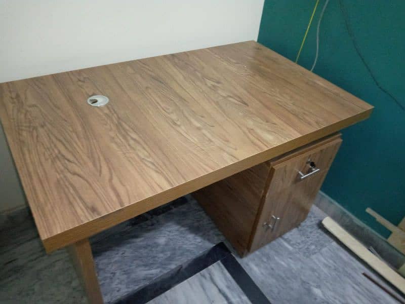 2 office table and 2 Chair set for sale 0