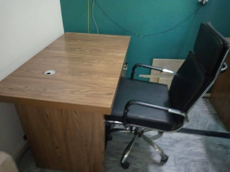 2 office table and 2 Chair set for sale 1