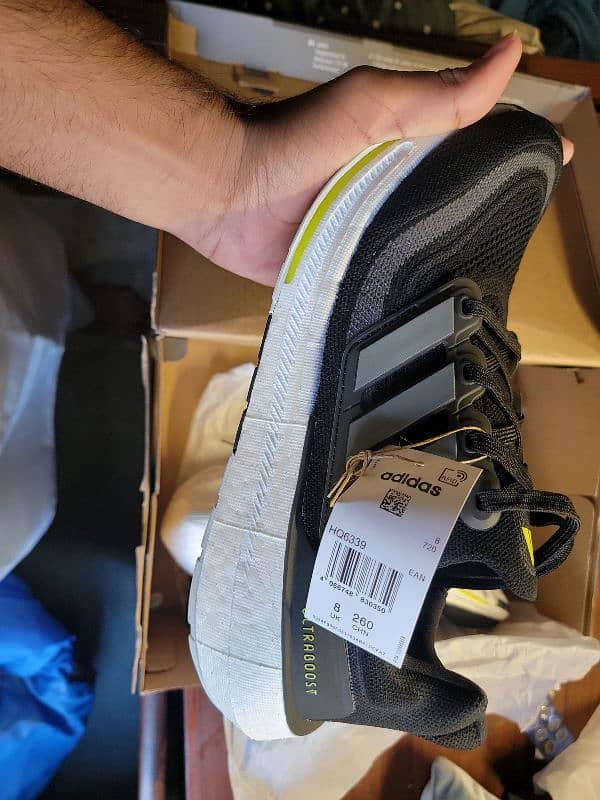 Brand New Adidas Ultra boost 23 light with box brand new 4