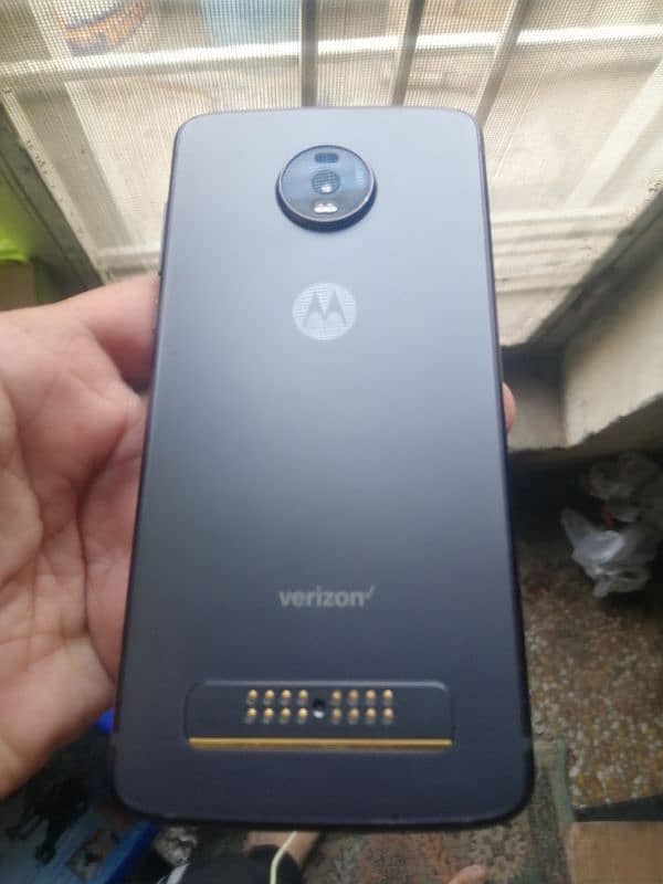 Motorola Moto Z4 0