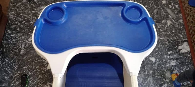 High Chair in good condition for sale 9