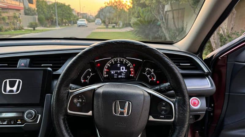 Honda Civic VTi Oriel Prosmatec 2019 16