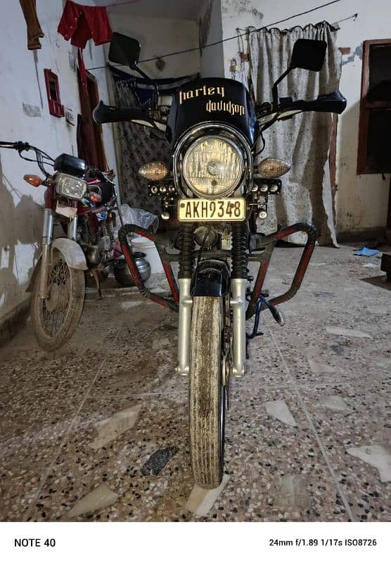 *Suzuki  GS 150 SE  ( Model  2022 ) total genuine* 0