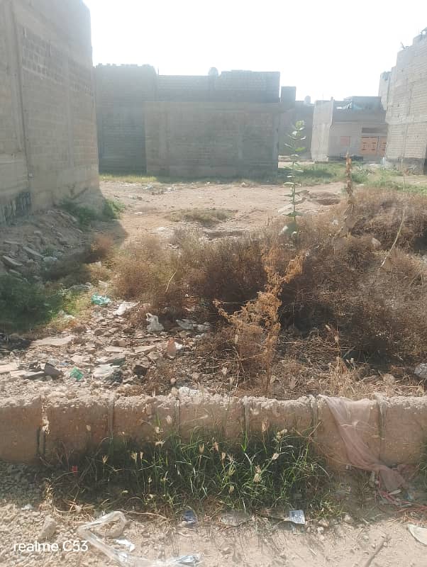 Plot for sale. Lucky Garden, Behind Lucky Textile Mills, main National Highways, West Open, Corner, Demand = 25 Lacs (Without Development) Builder Transfer 4