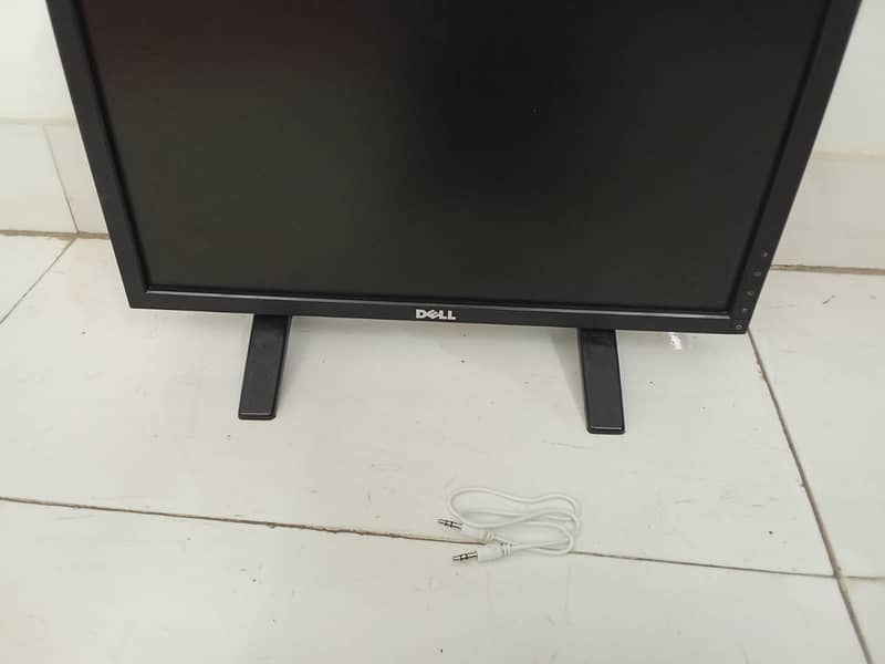 Hd Monitor with VGA cable 19inch 2