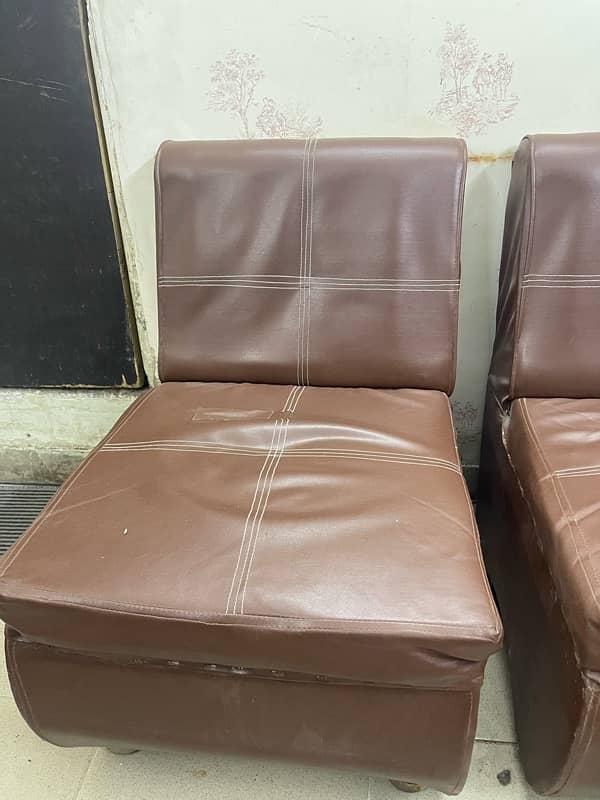 Single Seater / 2 Seater Sofa available (Urgent Sale) 2