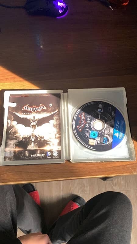 Batman: Arkham Knight - Steelbook Edition (PS4) - Excellent Condition 5