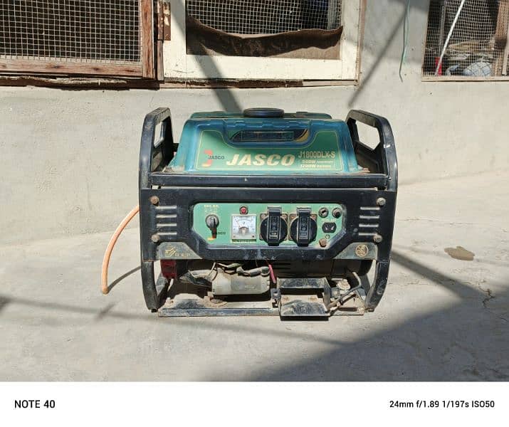 JASCO J1800DLX 1.2 KVA GENERATOR 0