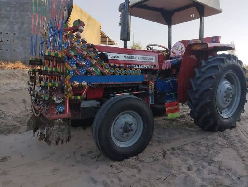 Tractor 260 Massey Ferguson 1