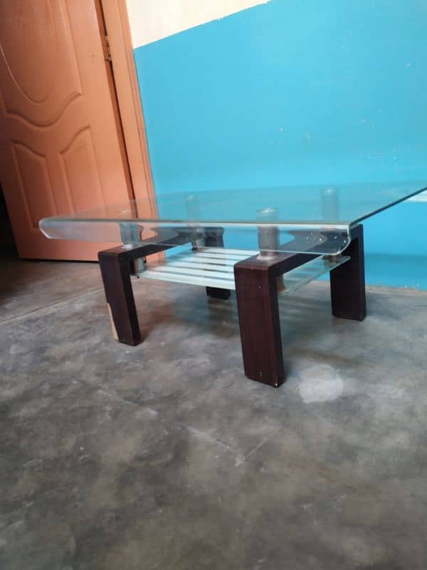 heavy dubble glass in good condition . . . . size 3*2 fit 4