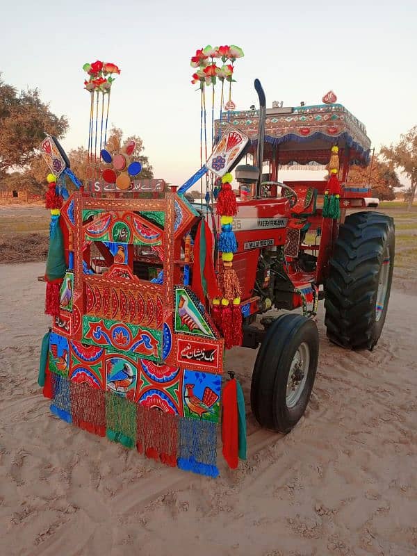 Tractor 385 Massey Ferguson 0