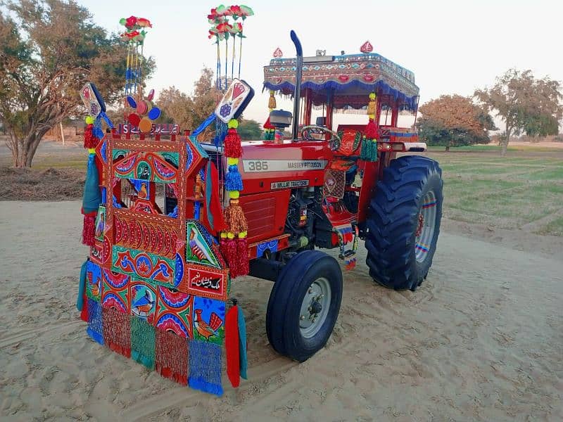 Tractor 385 Massey Ferguson 2