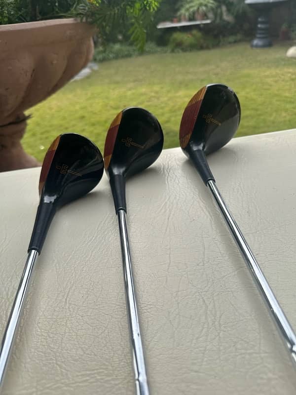 Golf Set Irons Drivers Bags Pitcher Wedge Putter 9