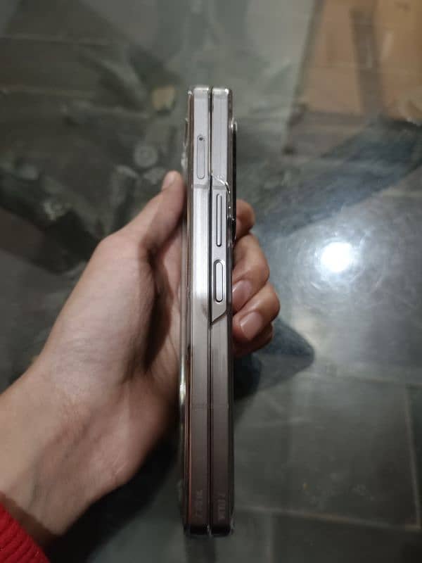 Samsung Galaxy Z fold6 non-pta 2