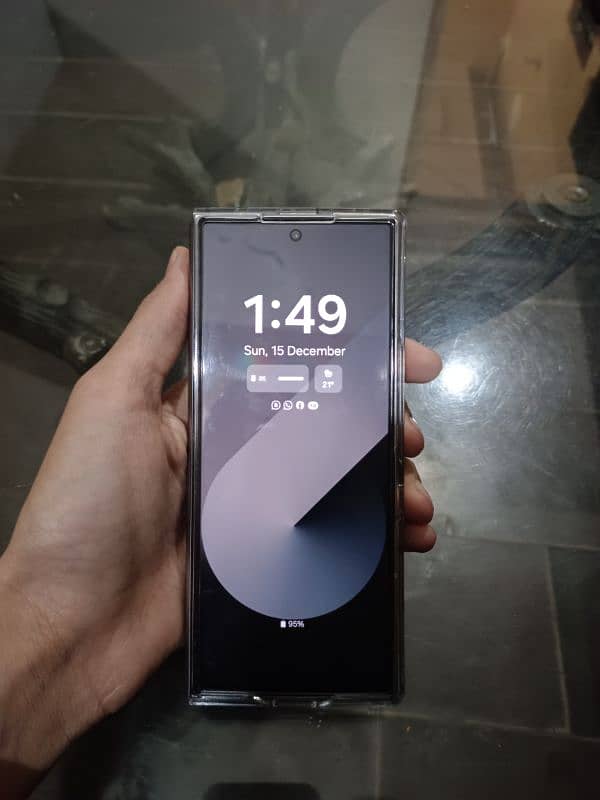 Samsung Galaxy Z fold6 non-pta 5