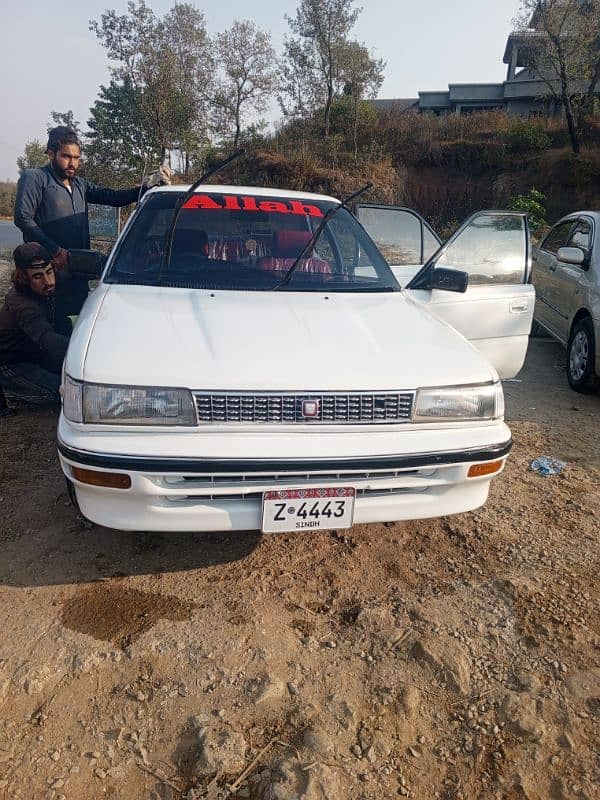 Toyota Corolla  1990 model 0