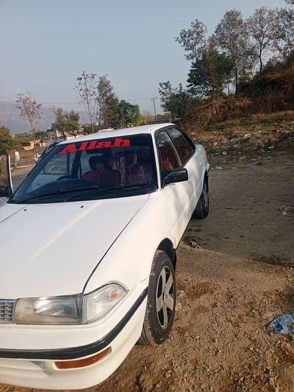 Toyota Corolla  1990 model 5