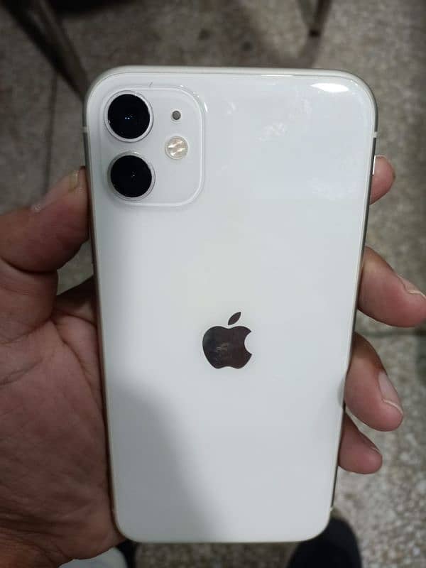 iPhone 11 64gb pta approved 6