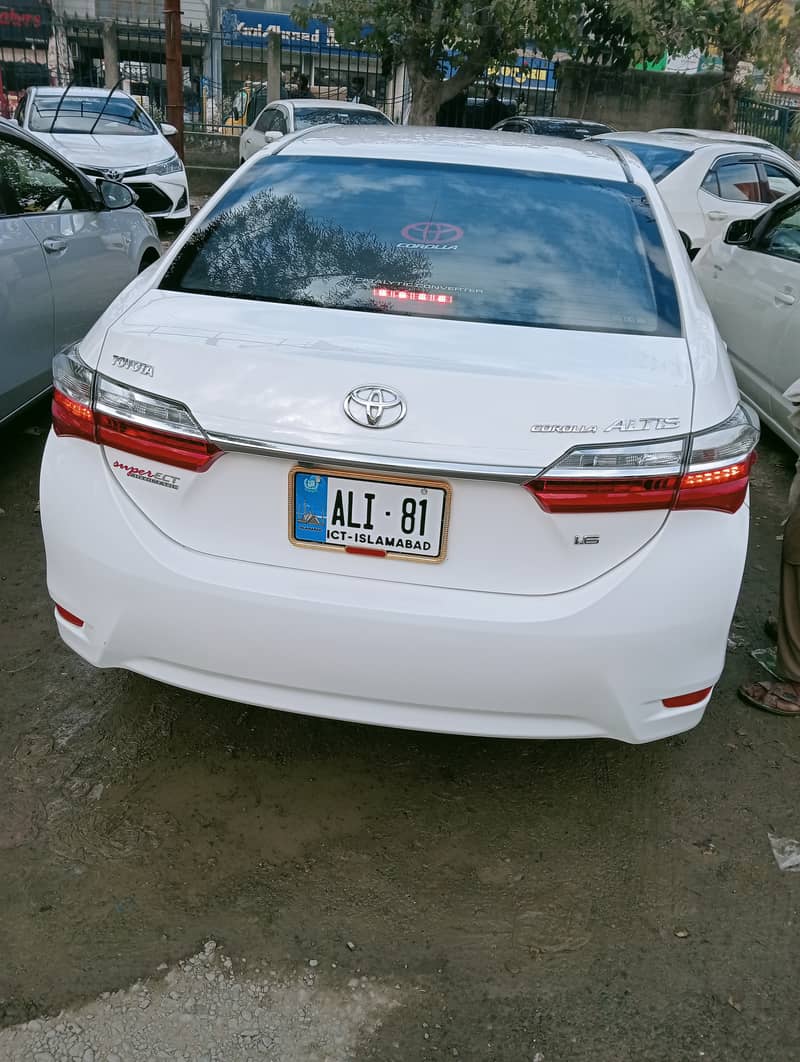 Toyota Corolla Altis 2018 9