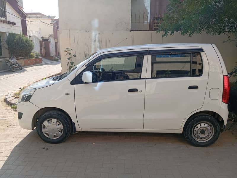 Suzuki Wagon R 2018 9