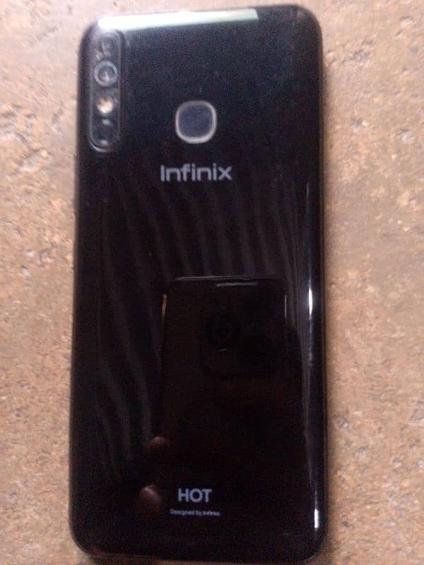 PTA APRROVED DOUAL SIM (Infnix Hot8) 1