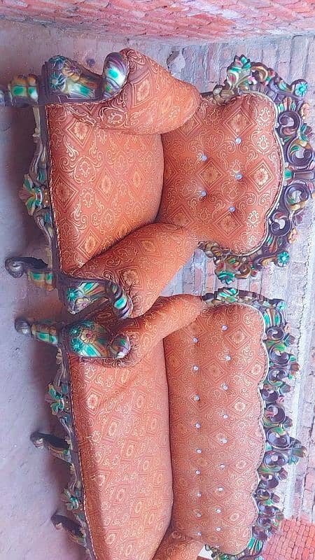 chanyoti sofa set 0