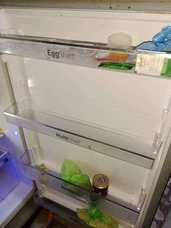 refrigerator 3