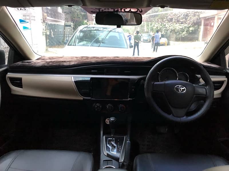 Toyota Corolla GLI 2015/16 VVTI Automatic 14