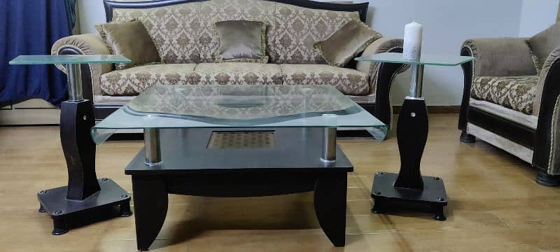 7 Seater Sofa Set with a Centre Table 5