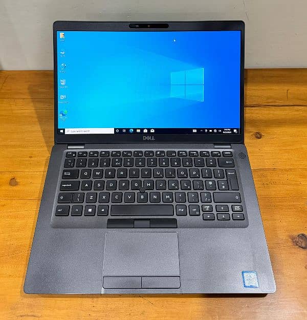 Dell Latitude 5400 i5 8th 8 GB Ram 256 SSD 14" Touchscreen 0