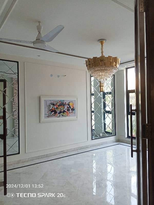 10 Marla well maintained Owner build modern Desighn house Available For Rent in DHA phase 2 Near Allama Iqbal International Airport and Ring Road Lahore 3