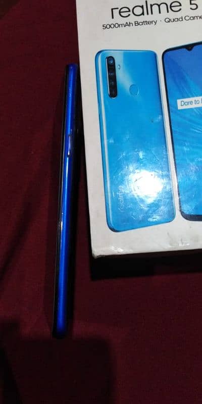 realme5 128/4 neet and clean orgnol phone 4