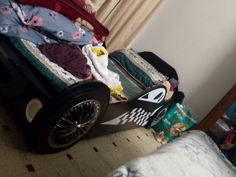 Children bed car shaped 0