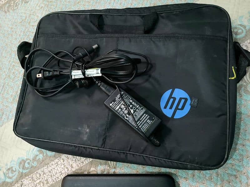 Dell Chromebook laptop  4/16  bag +charger 1