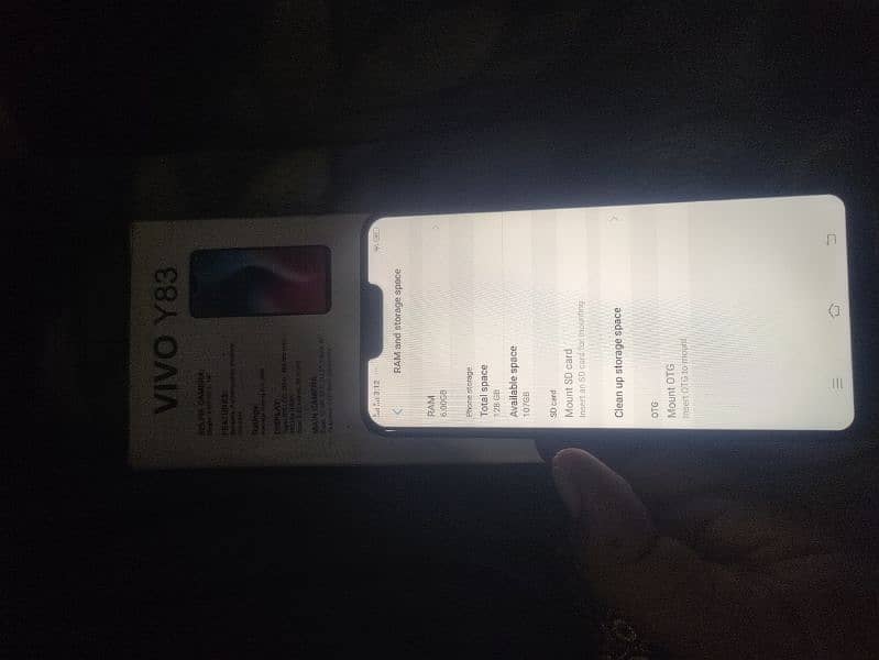 vivo RAM 6 + ROM 128 3