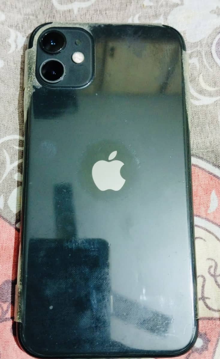 iPhone 11non pta factory unlocked 1