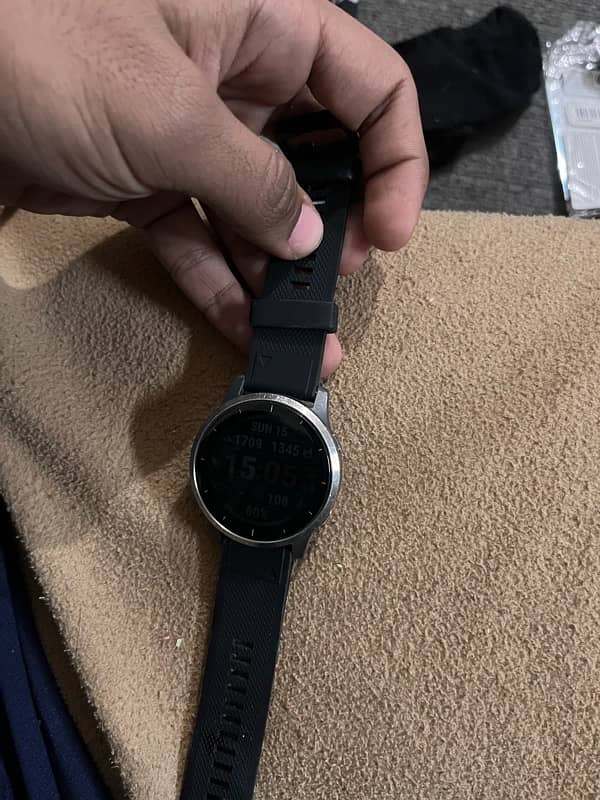 Garmin VivoActive 4 5