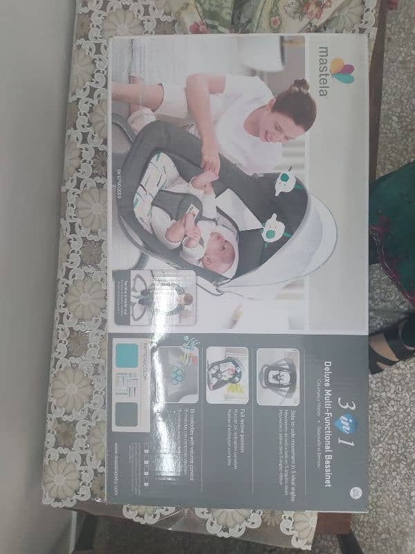 Baby mastella automatic swing with Bluetooth , remote, and music 3