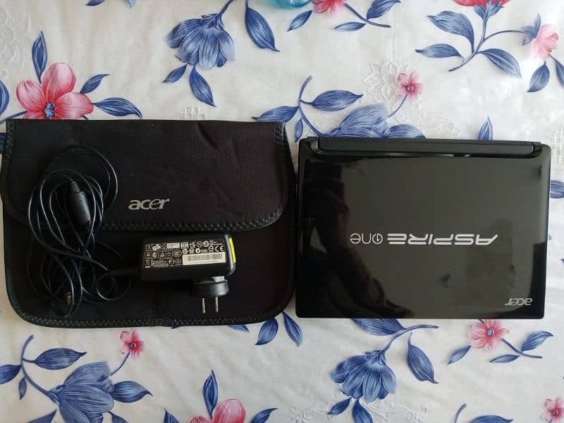 ACER ASPIRE ONE D255 1