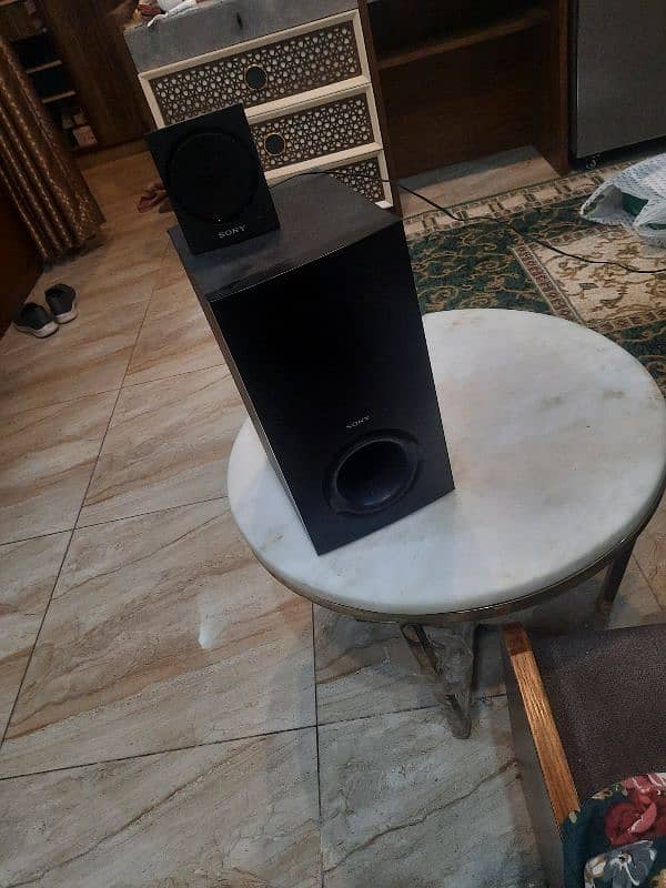 Sony home theatre 3