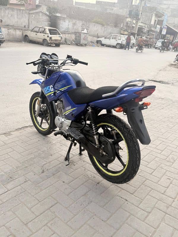 Yamaha YBR G 4