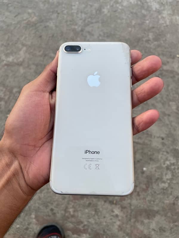 Iphone 8 plus NON PTA - Factory unlocked 10 by 10 condition 2