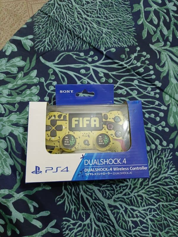 PS4 FIFA EDITION DualShock 4 Wireless Game Controller 0