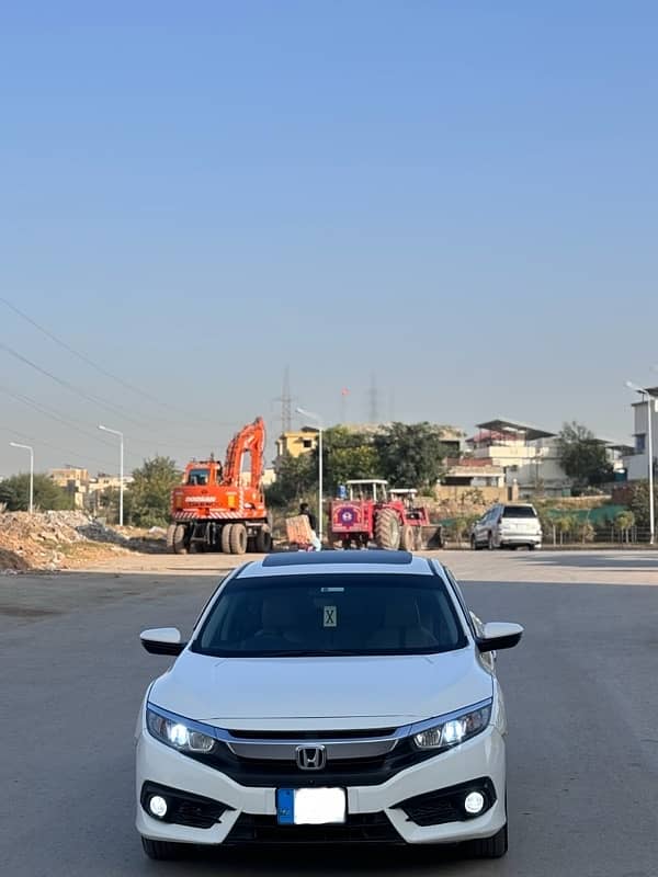 Honda Civic Oriel 2017 0