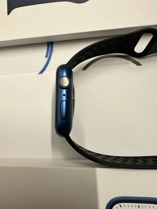 Apple Watch Series 7 45mm 5